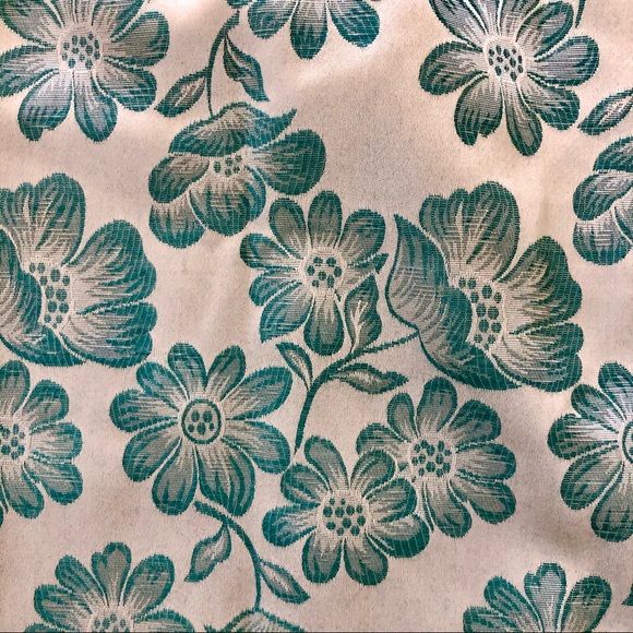 Banana Republic Silk and cotton brocade skirt. - Picture 5 of 5